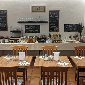 Hotel Rheinauer Hof -